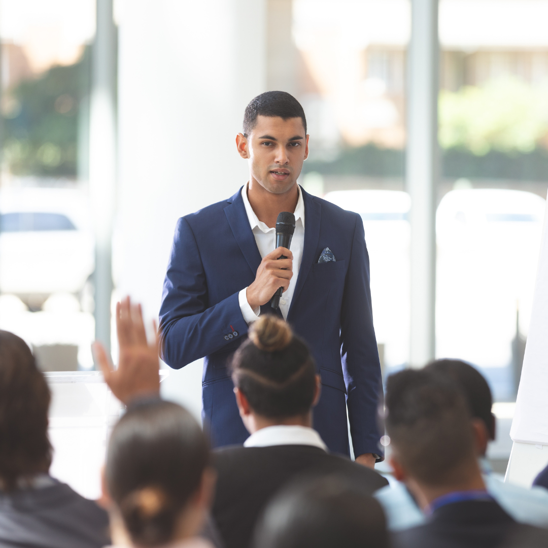 O Guia do Jovem Orador: 3 Passos para Vencer o Medo de Falar em Público